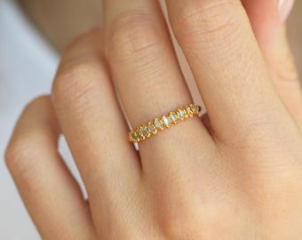 Herkimer Diamond Crystal Ring. Gold Silver Natural Raw Herkimer Diamond Band Ring Jewelry. Herkimer Rings for Women. Bezel Set Herkimer Band