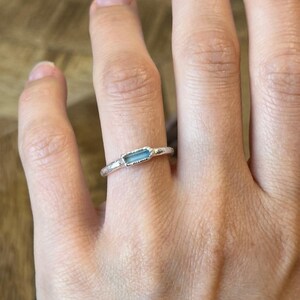 Aquamarine Crystal Ring. Raw Aquamarine Promise Ring Blue Crystal Ring Dainty Stacking Engagement Ring Electroformed 999 Pure Silver Ring image 2