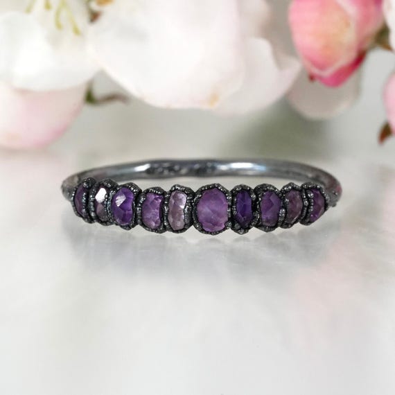 Amethyst Pebble Ring. Purple Wedding Band Natural Crystal Ring February Birthstone Jewellery Electroformed Silver Amethyst Ring