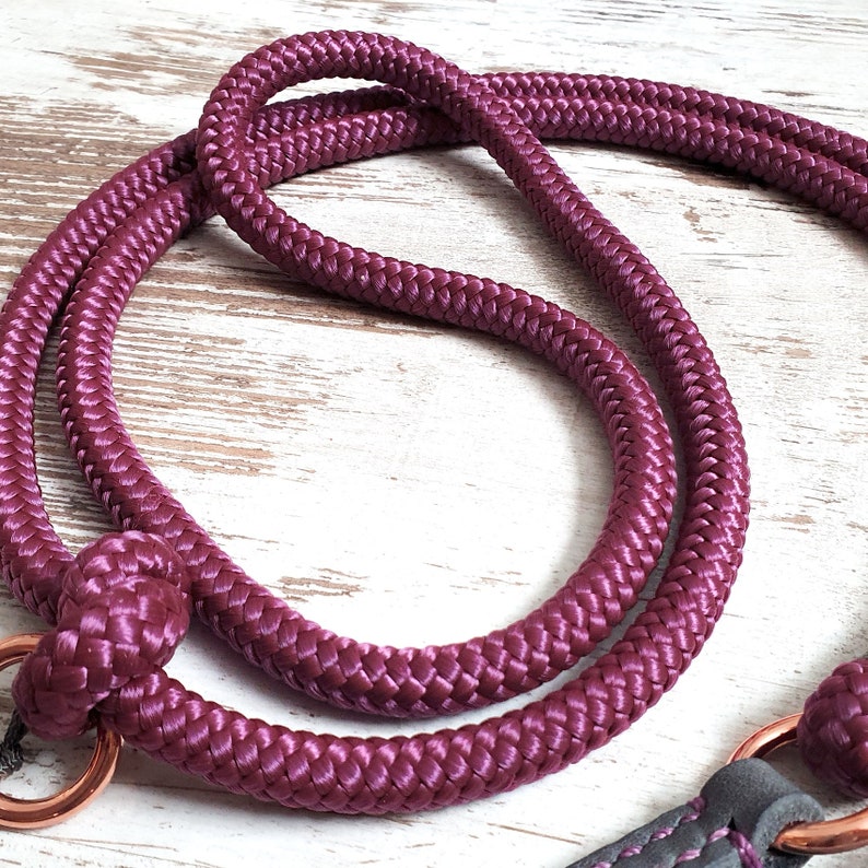 Dog leash Twize Burlesque made of rope and grease leather color bordeaux and gray details in silver, gold or rose gold image 5