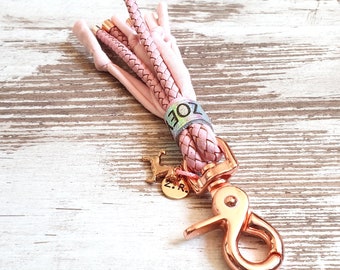 Keyring *Vagabond* Love Story - customizable - made of pink leather and textile yarn - details in bronze, gold, silver or rose gold