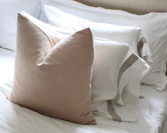 Avocado Pink Pillow - Naturally Dyed