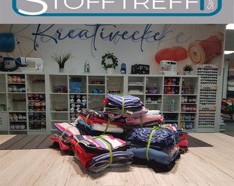 Mega fabric surprise package at an unbeatable price per meter – Minimum length 3 meters – Including at least 0.5 m of printed fabric