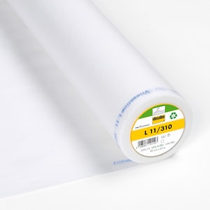 0.5 m Vlieseline L11 from Freudenberg - Sewing interlining - Sewing interlining in white