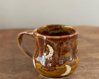 Crescent Moon Pottery Mug – Earthy Brown Glaze, Handmade Ceramic Cup