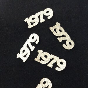 Konfetti na 40 urodziny lub rocznicę „1979” Dekoracja roku Złoty brokat The Big 40 Unikalne konfetti
