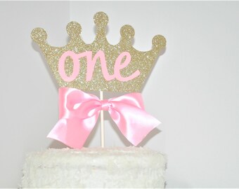 Princess Crown Cake Topper 1. Geburtstag Pink & Gold mit rosa Schleife, Centerpiece Topper, Geburtstagsfeier, Prinzessinnenparty