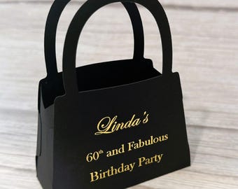 Personalisierte Schwarz mit Golddruck 60.Geburtstag Geldbörse Favors ""60 & Fabful"" Party Geschenktüten für Meilenstein komplett montiert 10er Set."