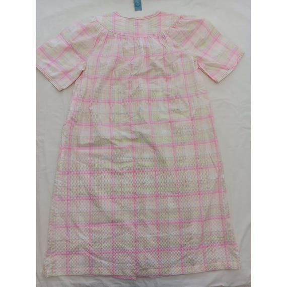 Classic Elements Pink Plaid Snap Front Duster Rob… - image 2