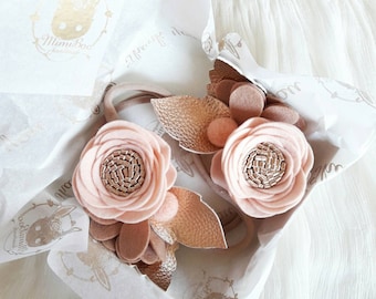 Rubor en polvo // Diadema de flores de fieltro de rubor y oro rosa // corona de flores de fieltro // diadema floral para bebé, niño pequeño, niña