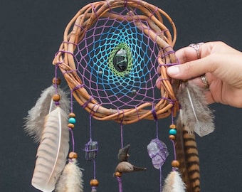 Rustic Dreamcatcher: Authentic Willow, Healing Gemstones, and Natural Elegance for Nature Enthusiasts and Rustic Décor Admirers