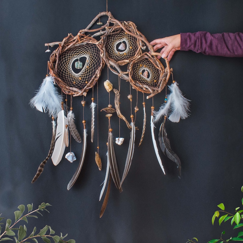 Organic Earth Treasures: Handcrafted Willow Wood Dreamcatcher Wall Decor with Semiprecious Stones 3-Light earth tones