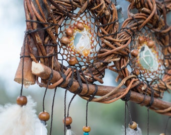 Handmade Gemstone Dreamcatcher – Spiritual Healing Decor