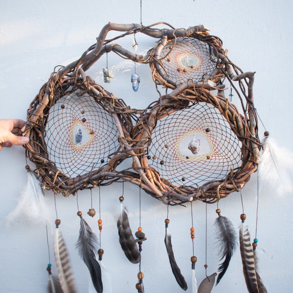 20 Pcs DIY Dream Catcher Supplies Kit for Kids with Hoop Rings, Moons,  Stars, Hearts, White String, Bohemian Style Wall Decor 