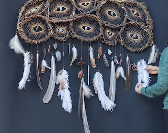 Large Crystal Wall Art - Sacred Geometry Dreamcatcher, 19 Stones
