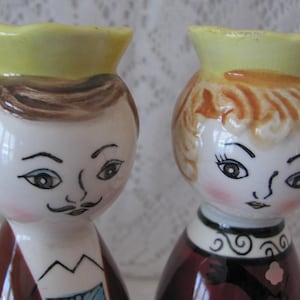 KING and QUEEN SHAKERS, Nasco Product&#39;s of Japan, Queen and King Salt and Pepper Set, Royal Salt Shaker Set, 1960&#39;s Kitchen Set