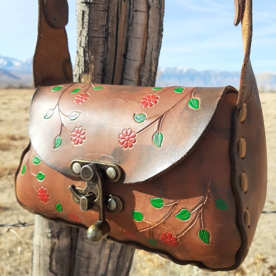 TOOLED LEATHER PURSE, Vintage Hand Tooled Hippie B