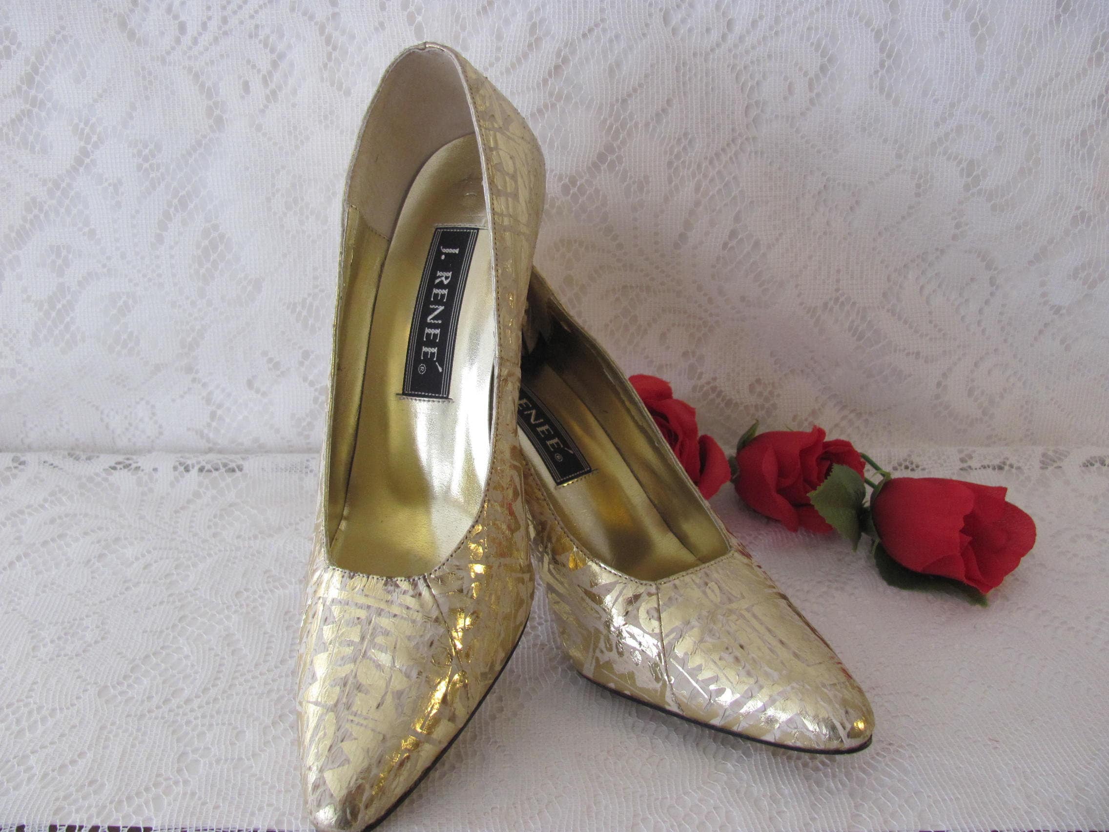 j renee gold pumps