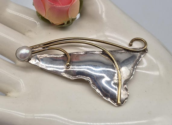 Carrie Groves  Sterling Modernist Pin, Brutalist Jewelry, Sterling Pearl Brooch.