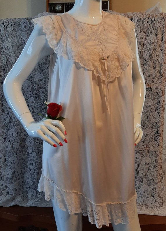 SHADOLINE BABYDOLL LINGERIE, Vintage Valentine Lin