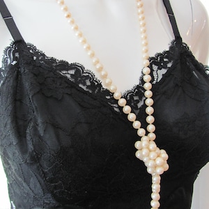 VINTAGE VANITY FAIR, Valentine&#39;s Day Lingerie, Glamour Girl Lingerie, Pin Up Girl, Sixties Black Lace Slip Size 34, Nylon Pin-Up Lace Slip