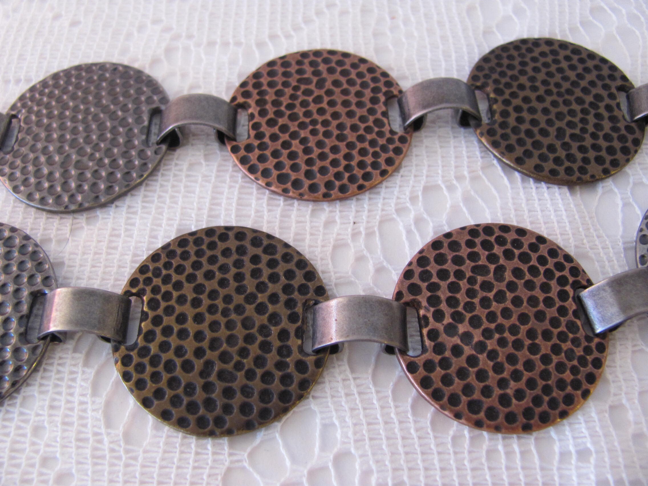 VINTAGE TRI- COLORED POUNDED DISC / COIN BELT Tricolor Disk Stretch Belt - Etsy main image 4