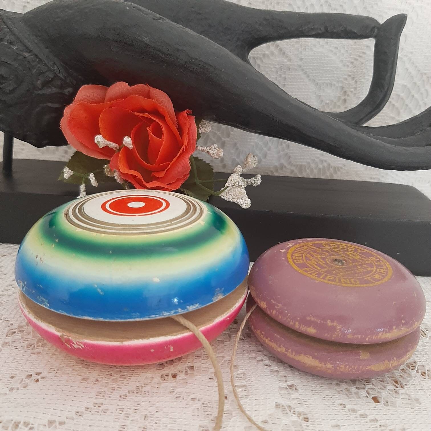 Vintage Wooden Yo-yos: 1940s-60s Goody Filipino Twirler, Made in