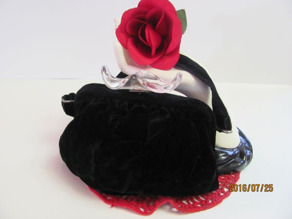 Vintage Black Velvet Clutch: Lucite Clasp 1940's … - image 1