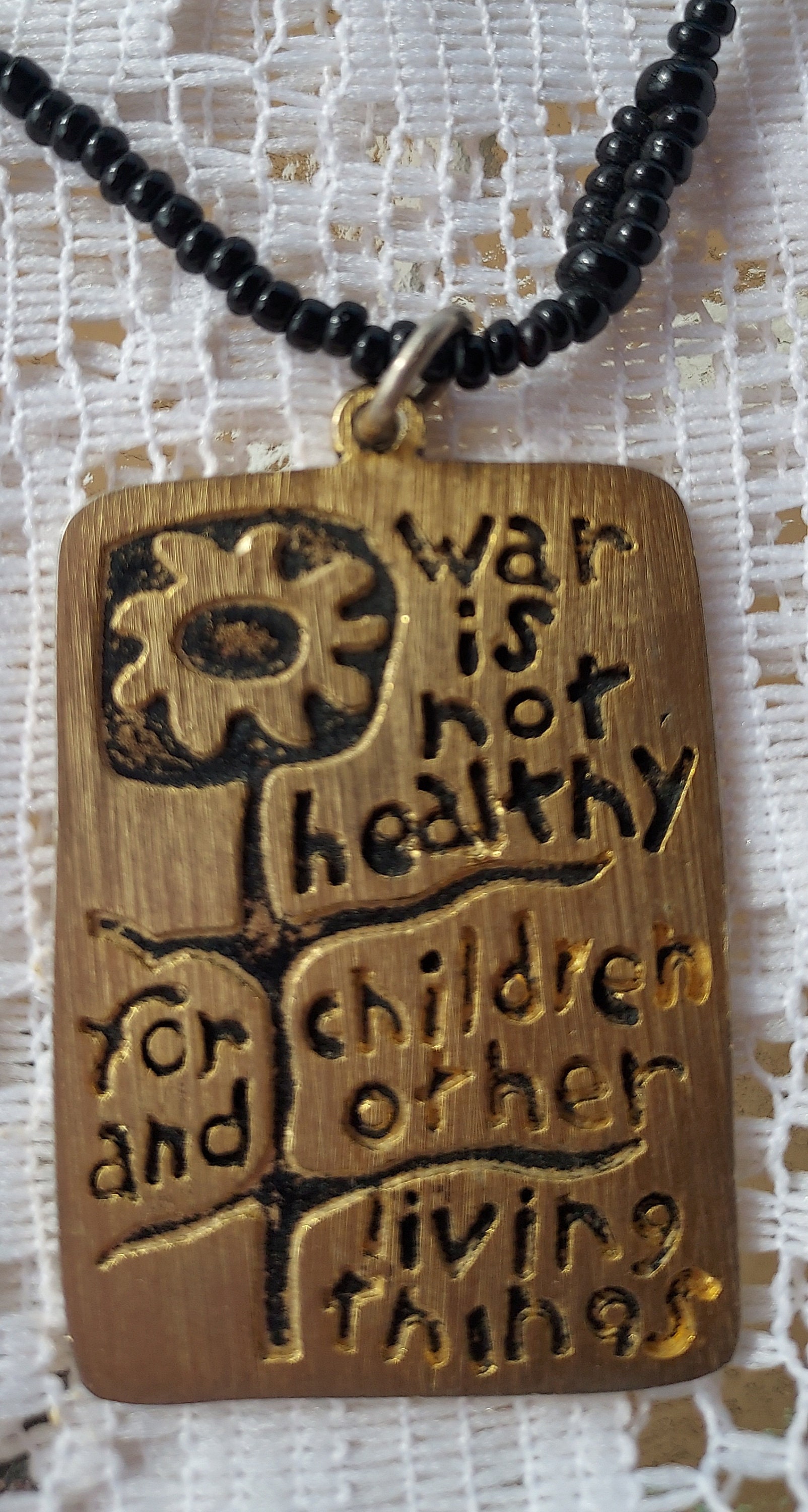 war is not healthy 60年代　vintage ネックレス War is Not Healthy for Children and Other Living Things