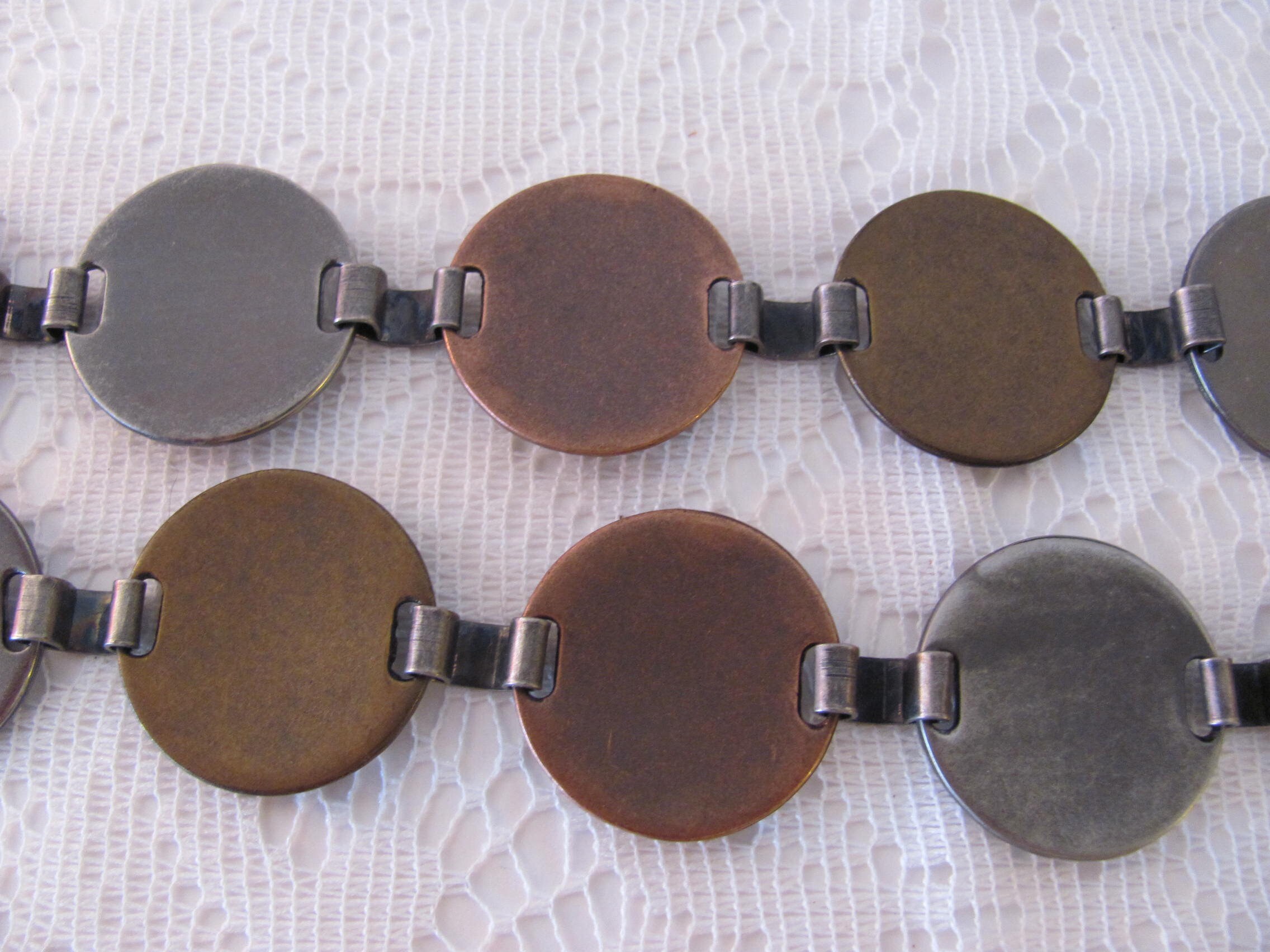 Buy Vintage Pounded Disc Belt, Tri-colored Metal, Belly  display picture 2