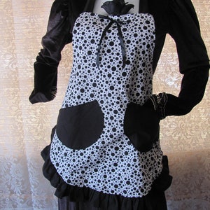 POLKA DOT APRON, Halloween French Maid Costume, Full Apron, Retro Polka Dot Apron, Baking Apron, Vintage Kitchen Buffer