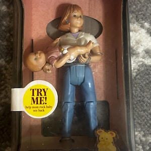 Fisher-Price Loving Family Mom & Baby