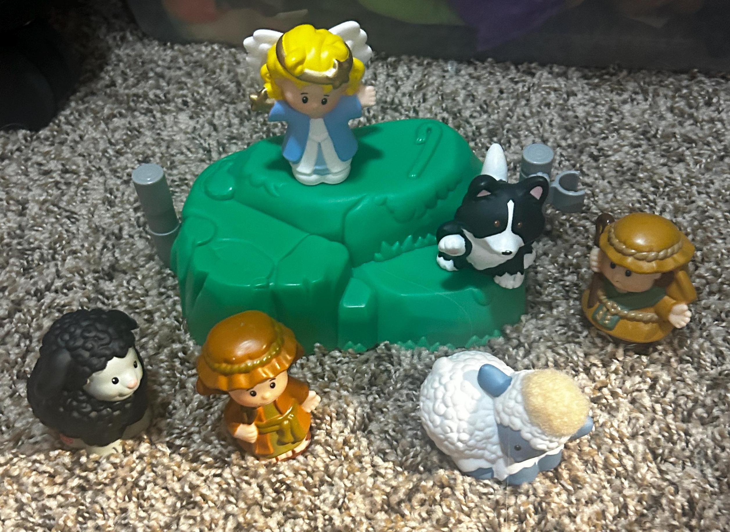 Fisher-Price Little People Lil' Shepherds Playset - 7 Piece Nativity Toy For Toddlers
