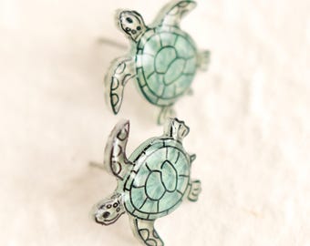 Sea Turtle Earrings | baby sea turtle studs | beach ocean life earrings