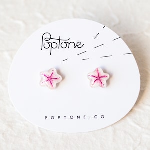 Tiny Japanese Cherry Blossom Stud Earrings / Petite Fleurs / Pink Flower Stud Earrings