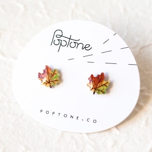 Tiny Maple Leaf Studs / Maple Earrings / Autumn Leaves Mini Studs