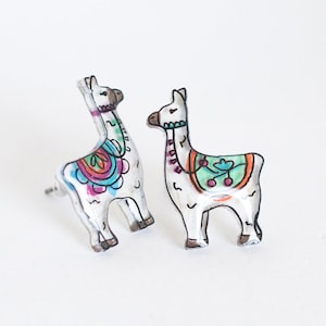 llama earrings, cute animal stud earrings, alpaca earrings, llama gift, Peruvian llama, llama gift