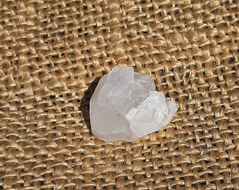 Cristal de apofilita crudo, cristal coleccionable, cristal de apofilita pequeño