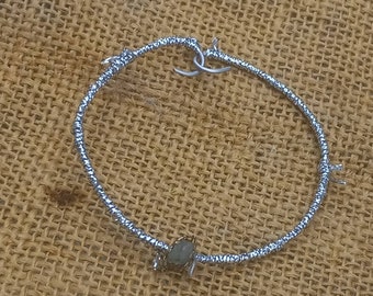 Handgjort akvamarinarmband, stålarmband, armband med metallsnöre