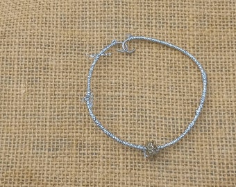 Handgjort akvamarinarmband, stålarmband, armband med metallsnöre