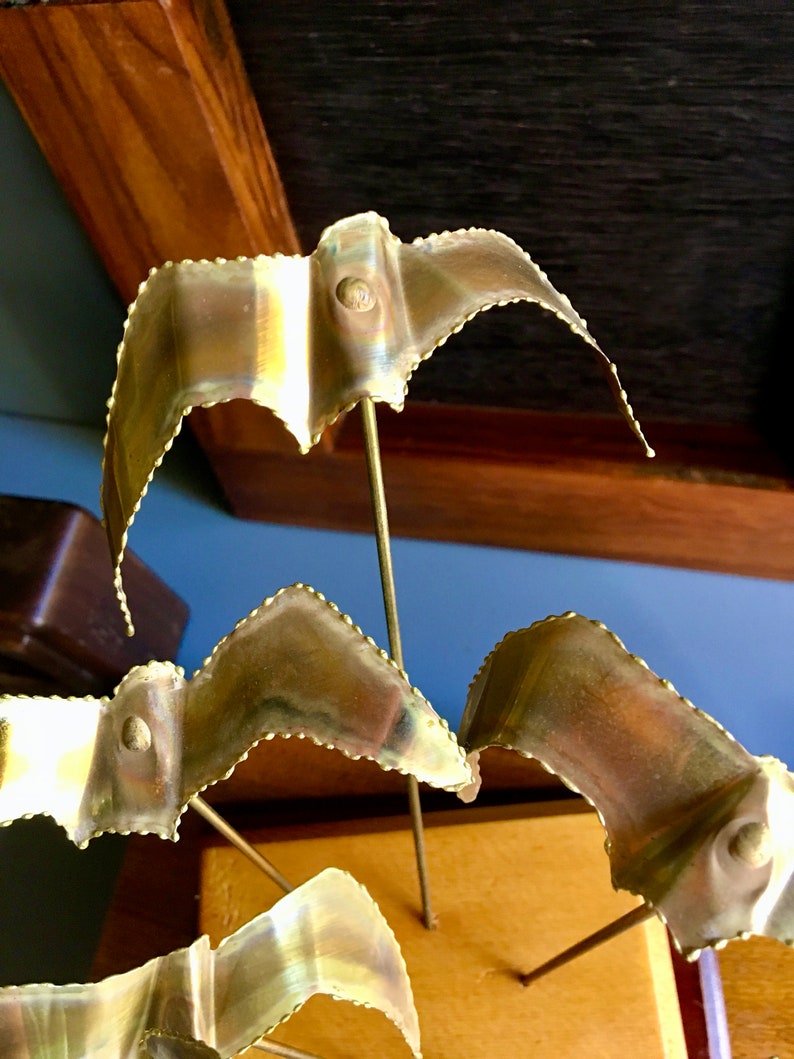 Vintage Mid Century Brutalist Era Jere Style Torch Cut Metal Seagulls Flock Sculpture Decorative Statue w Dimensional Form /& Wood Base