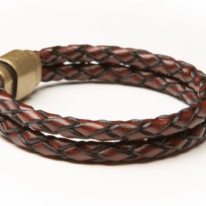 Men&#39;s Double Braid Italian Leather Bracelet with Magnetic Clasp