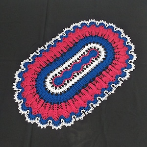Patriotic crochet doily-Large oval doily-independence day gift-4th of July gift-red blue white doilies-Handmade tablecloth-Oval doilies