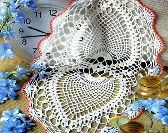 READY TO SHIP Crochet doily -  Oval doilies - Home decor - White crochet doilies - Mother's Day - Handmade - Handmade tablecloth