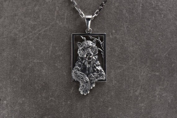 snow leopard necklace