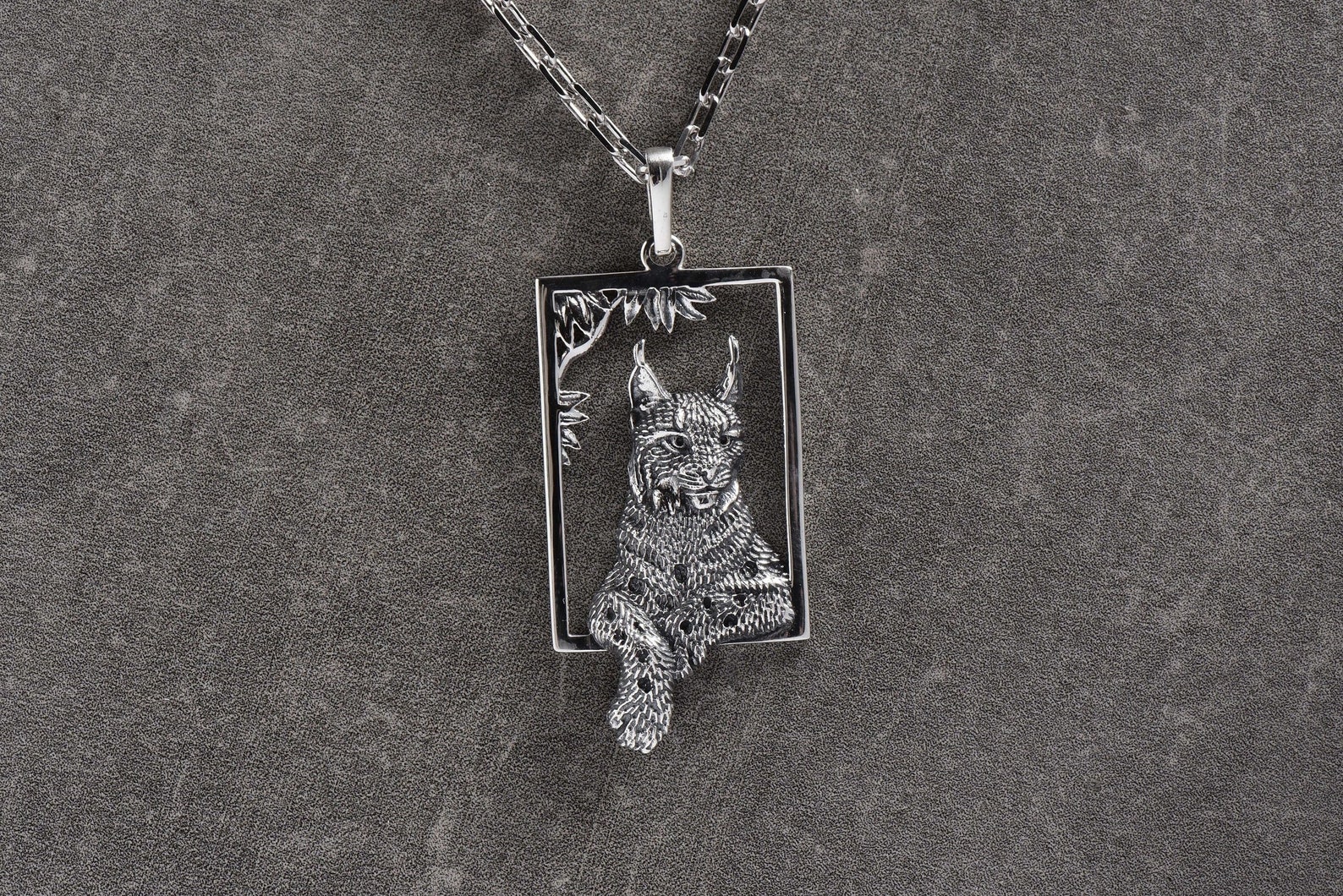 Lynx jewelry Lynx necklace Cat necklace Lynx pendant Animal Etsy