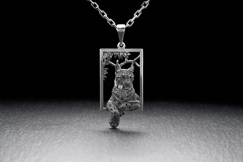 Lynx jewelry Lynx necklace Cat necklace Lynx pendant Animal Etsy