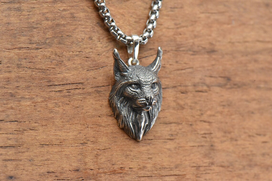 Lynx jewelry Lynx necklace Maine Coon jewelry Cat necklace Etsy