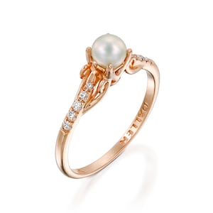 pearl engagement ring rose gold, Pearl Wedding Ring, pearl vintage ring, White Pearl Ring, Diamond Pearl Gold Ring, 14k gold pearl, Gift