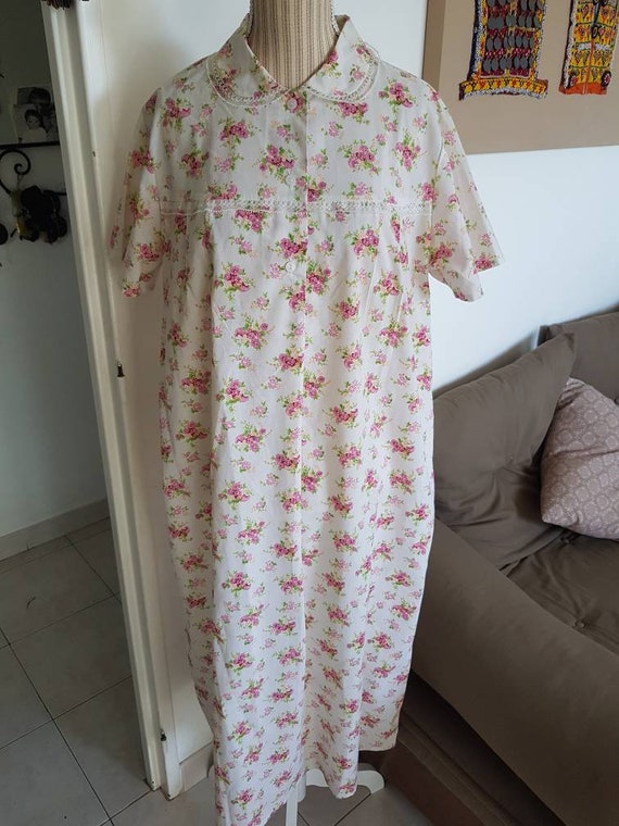 Women's nightgown floral nightgown vintage nightgo